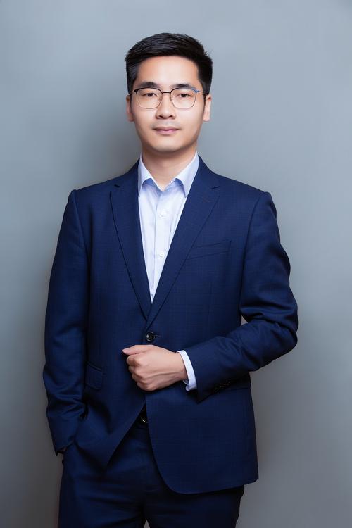 黄秀英 设计总监